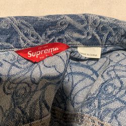 Supreme Script Jacquard Denim Trucker Jacket for Sale in Gardena, CA -  OfferUp