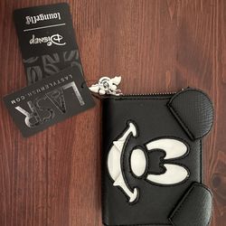 Disney Loungefly Mickey Mouse Glow Wallet