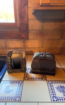 Treasure Box with Picture Frame