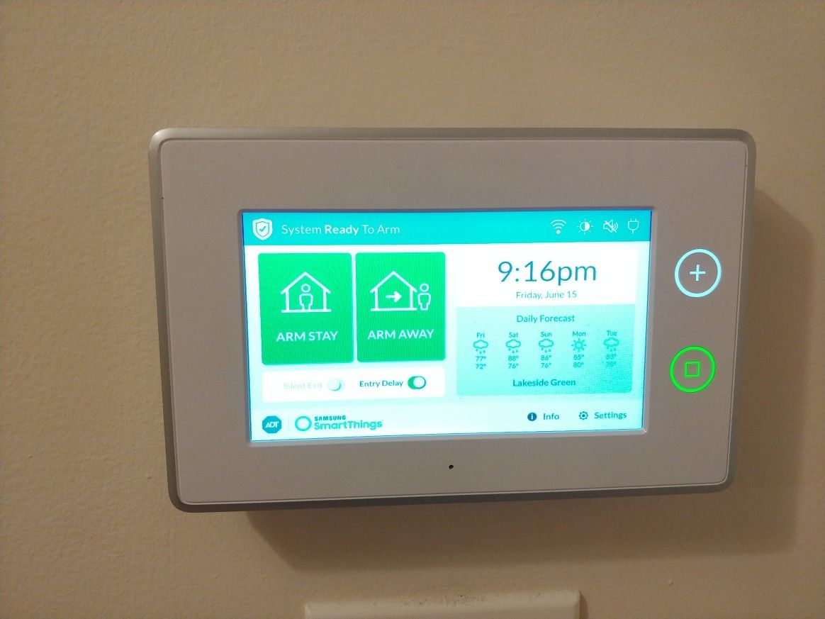 Samsung smartthings adt hub with two window sensors and one motion sensor