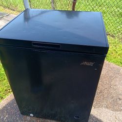 Little Mini Freezer