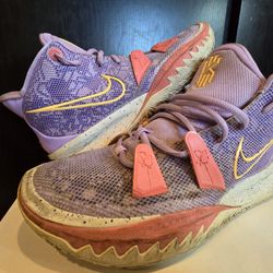 Kyrie 7 Daughter Edition