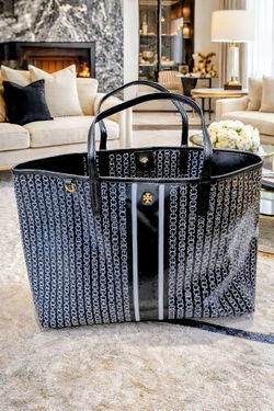 Tory Burch Black Logo Tote Bag – Stylish & Spacious