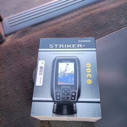 STRIKER 4  GARMIN
