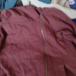 Nike/American Eagle Sweater/Hoodies