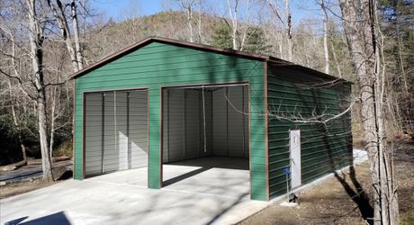 Garages,carports,barns