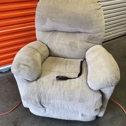La-z-boy Power Recliner -excellent Condition