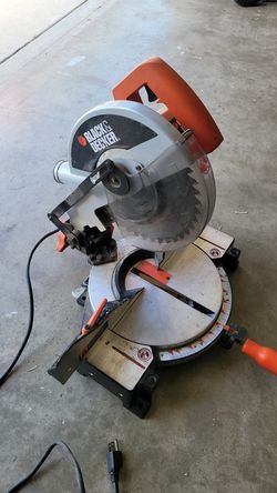 Black and decker 7 1/4"mider saw