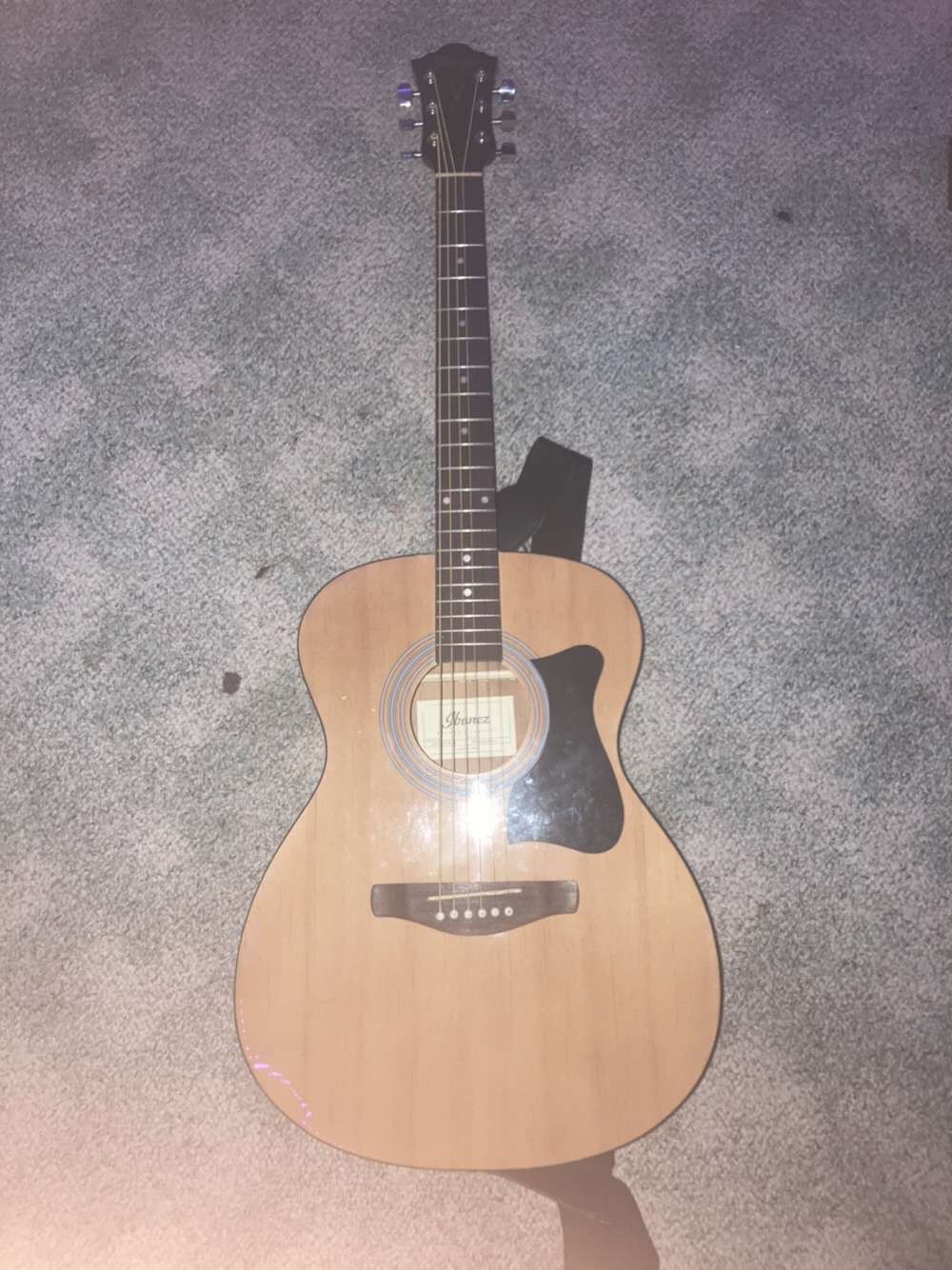 Acoustic Guitar 
