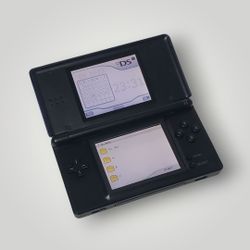 Nintendo DS Lite Blue Console Bundle