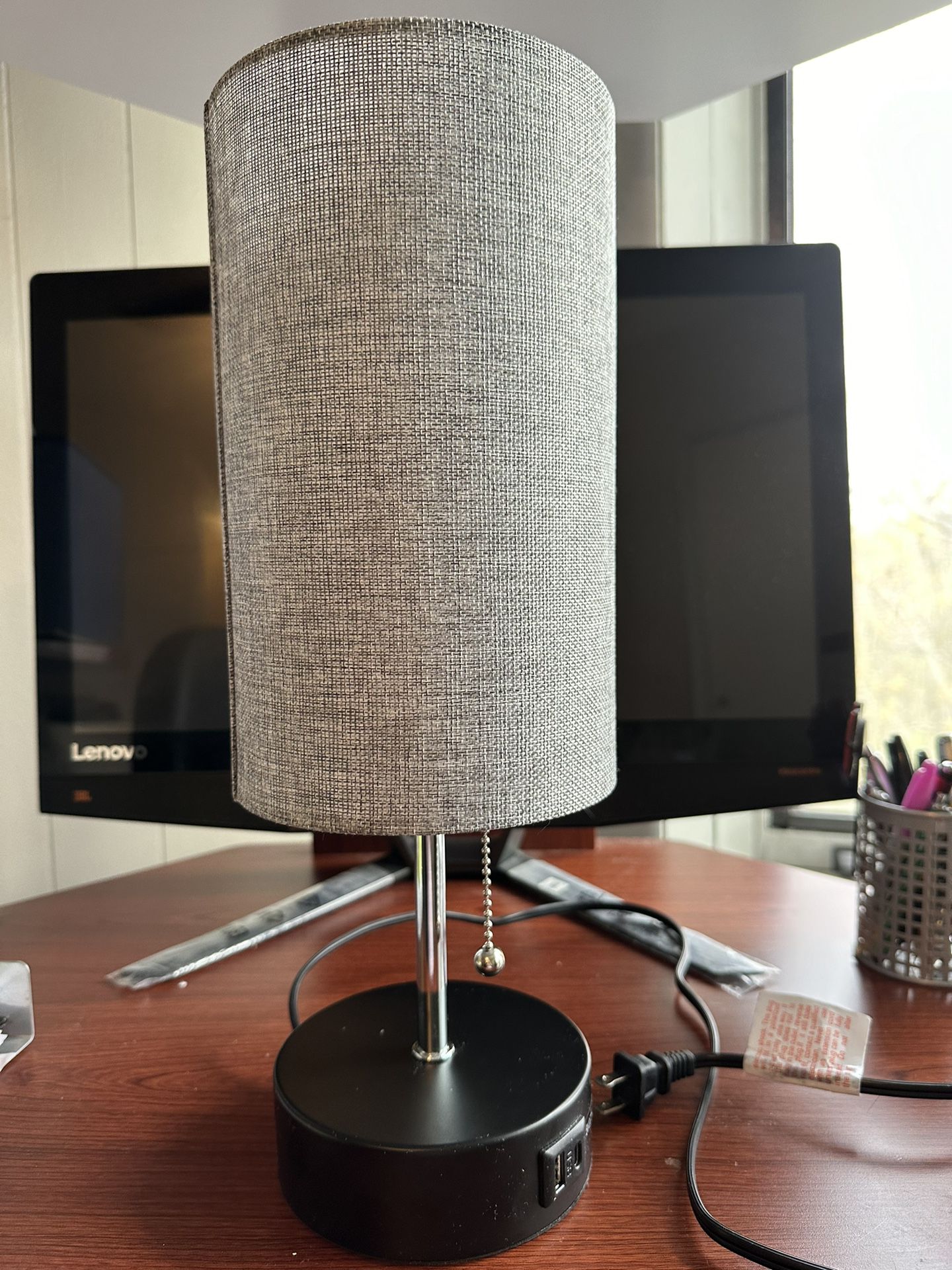 Table Lamp With USB 