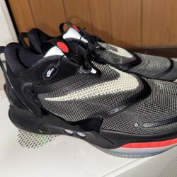 Nike BB Adapt (self Tying Shoe)