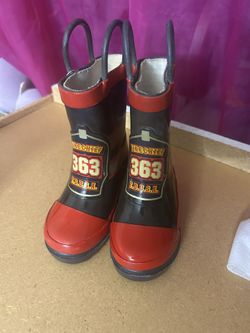  Waterproof Rain Boots