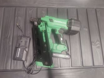 Metabo 21 Degree Framing Nailer 18v