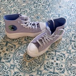 Converse Size 6 