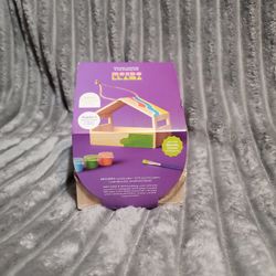 Mondo Llama Wood Bird Feeder Kit New