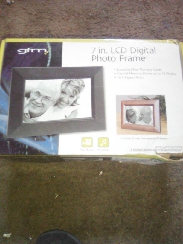 Digital Picture Frame