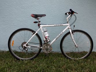Giant Cadex 890i Carbon Fiber Limited Edition