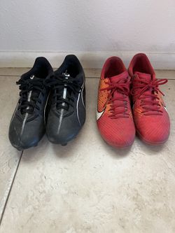 Soccer Cleats 8.5