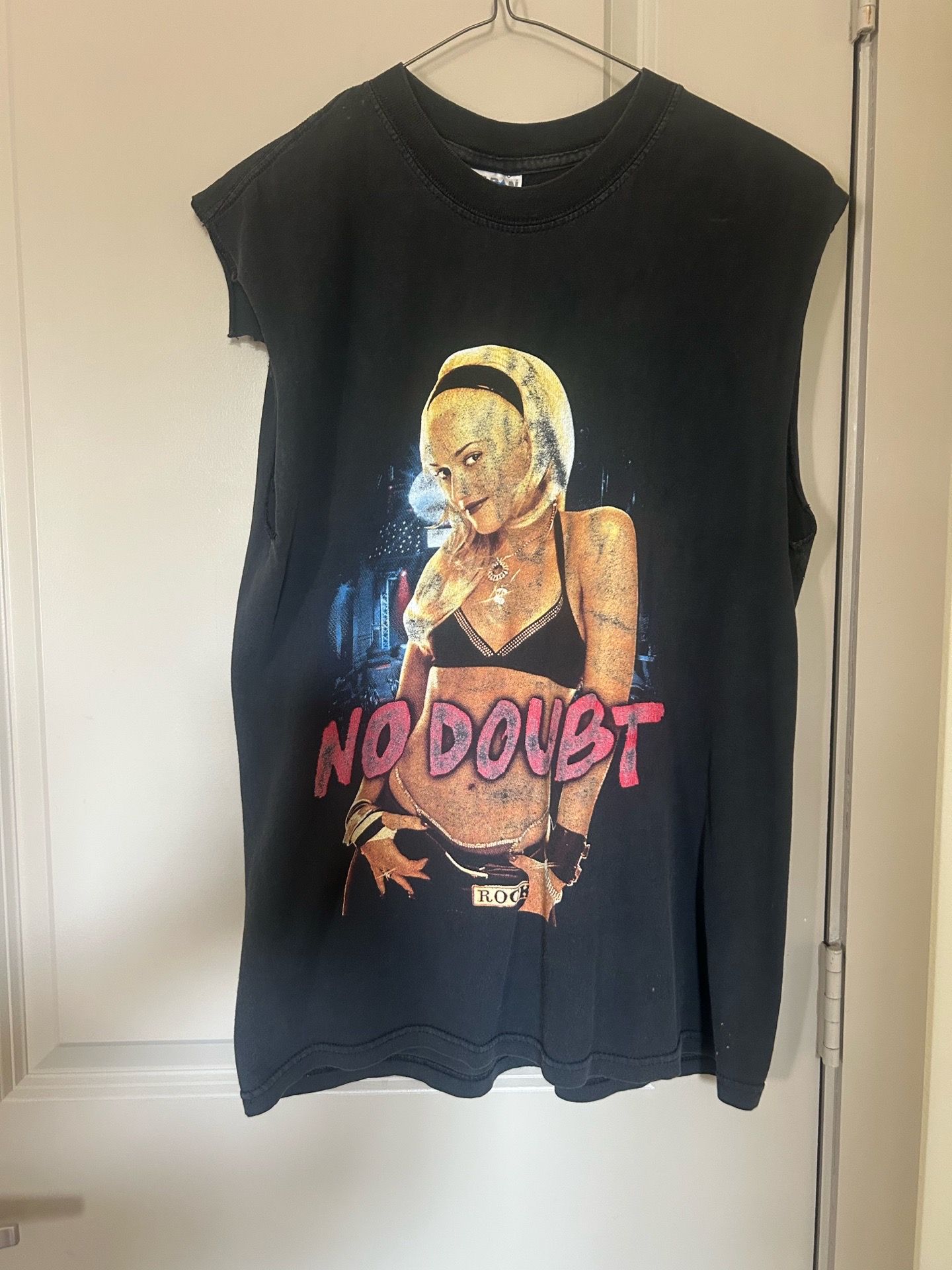 Vintage Gwen Stefani NO DOUBT Tour Concert Rap Tee Rare T Shirt Size M ( Fits Small )