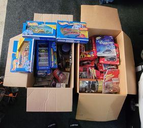 Brand new cars / hot wheels bundle