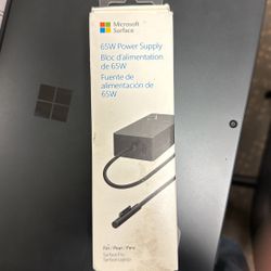 Microsoft surface Power Supply