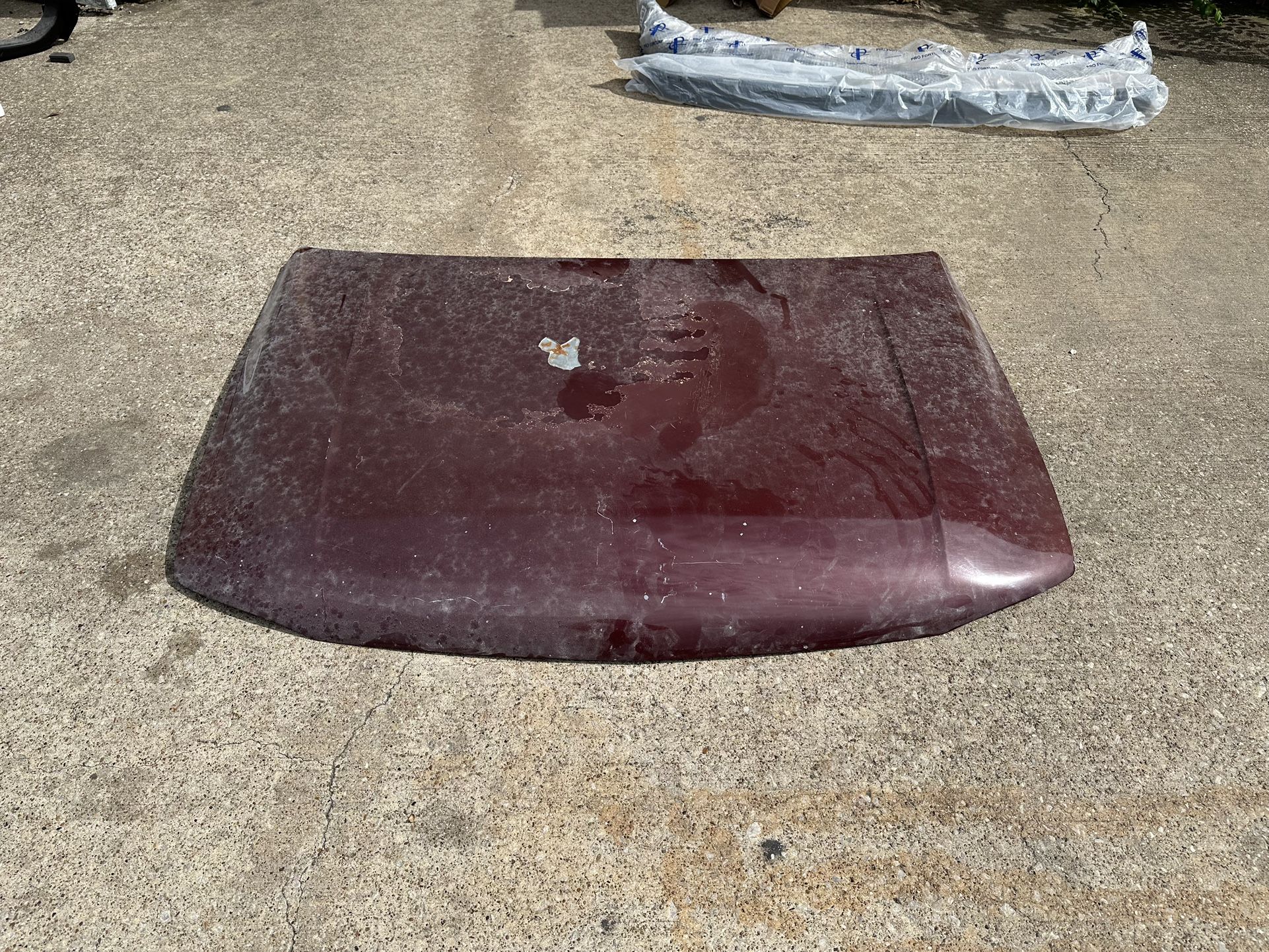 GMC Sierra 99-06 / Yukon 00-06 Hood / Cofre ( Used Car Parts )