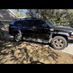 2003 Chevrolet Suburban
