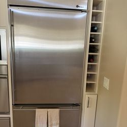 GE Monogram 36 Inch Refrigerator 