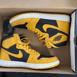 Air Jordan 1 Retro High OG Pollen