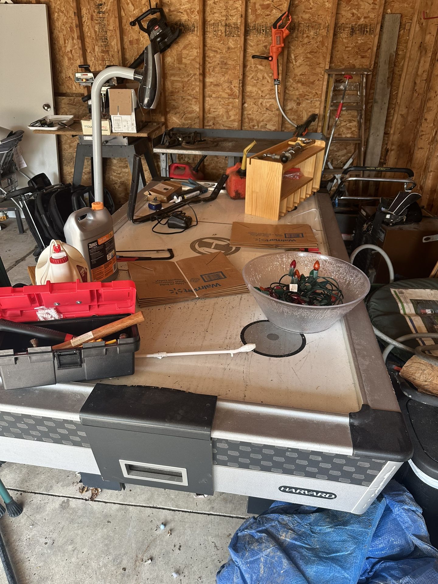 Air Hockey Table