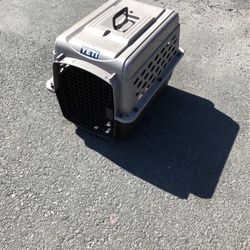 19”wx28”Lx21”h Dog gauge like new
