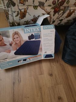 Air mattress Intex