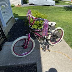 Girls Bike Only Used A few times