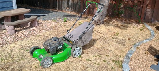 Lawn boy lawn mower