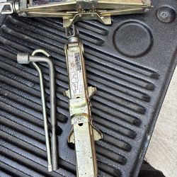 1991 Honda civic accord spare tire jack $40 each