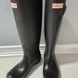 Hunter Rain Boot Size US 6 EU 37