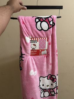 Hello Kitty Blanket