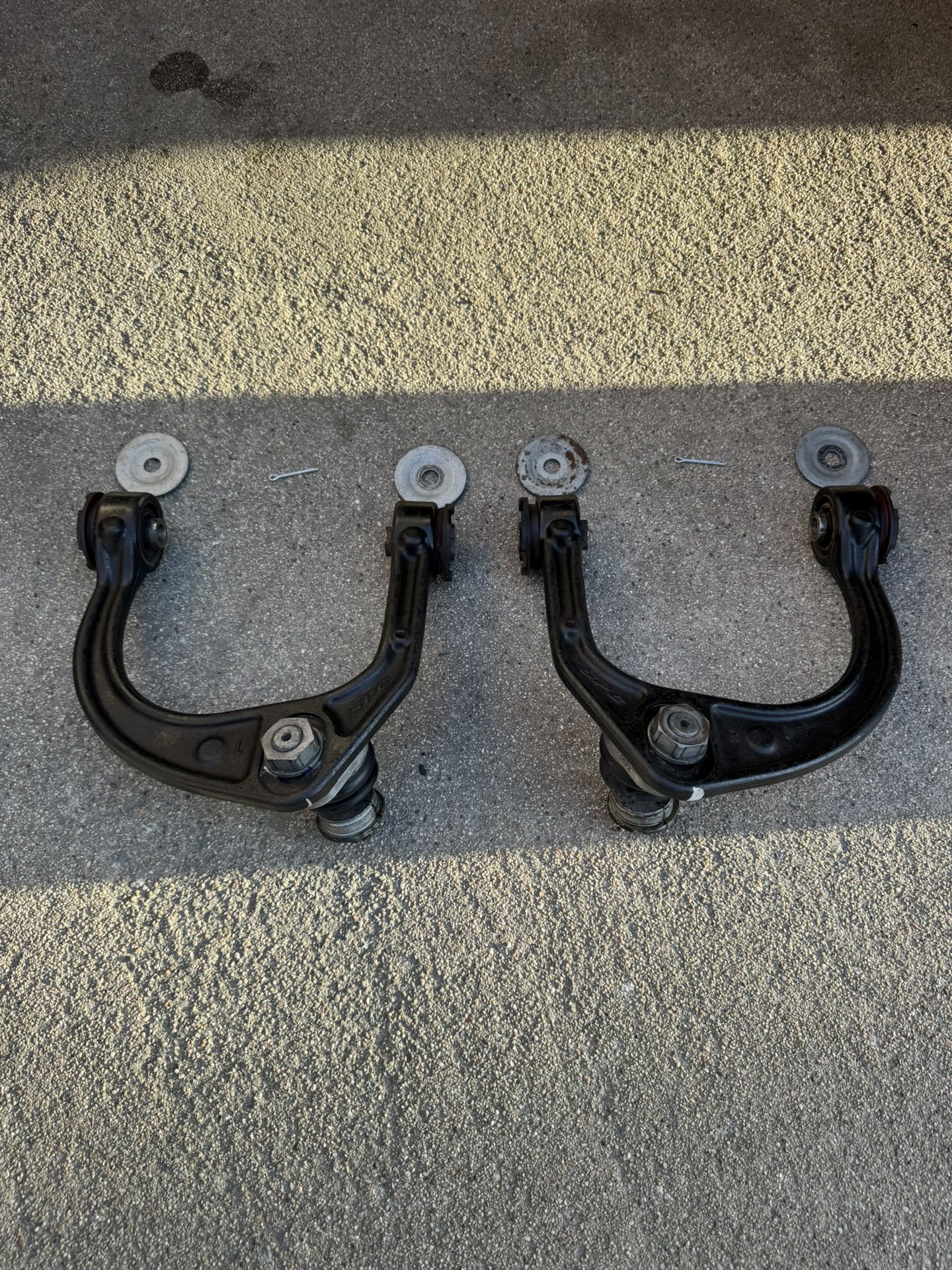 3rd Gen 96-02 Toyota 4Runner SPC Ucas