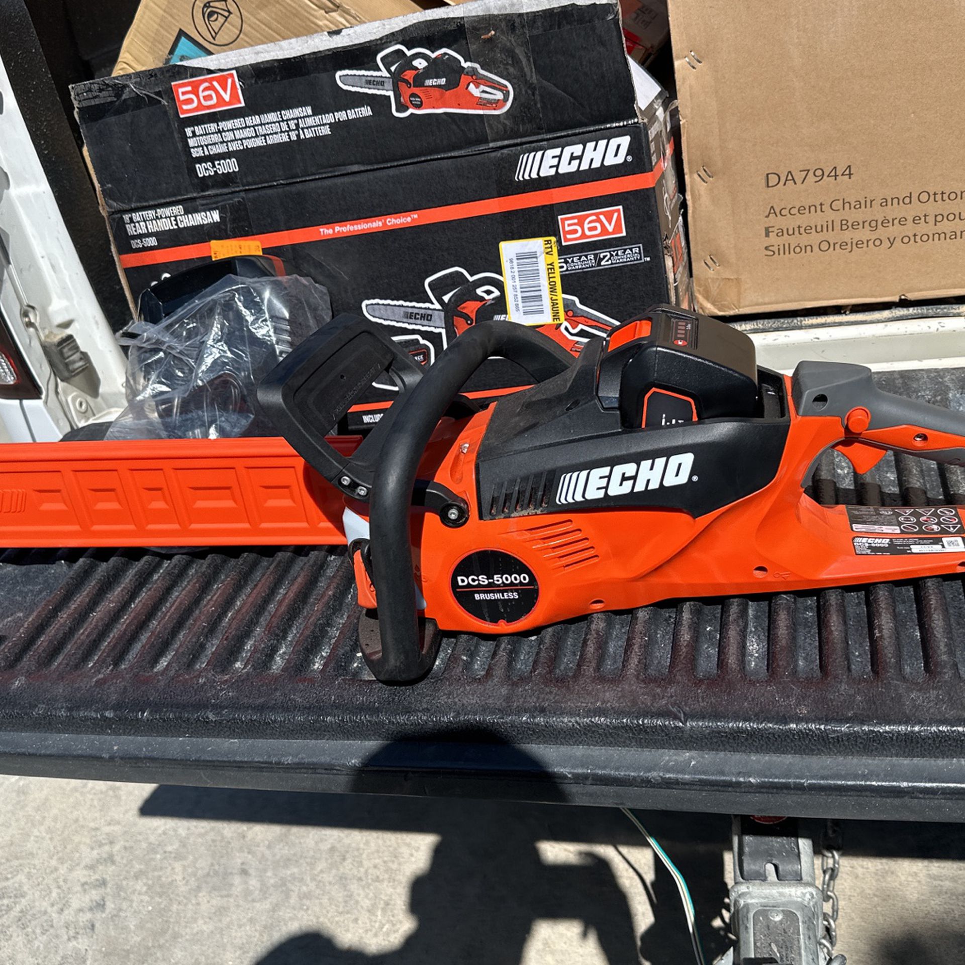 Echo Chain Saw With Charger And Battery