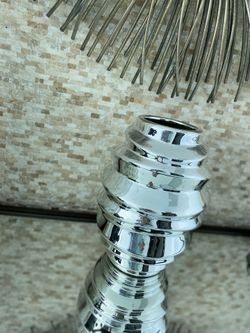 Modern vase - brand: Modani