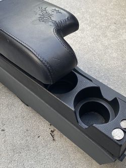 BMW E36 CENTER CONSOLE ARM REST