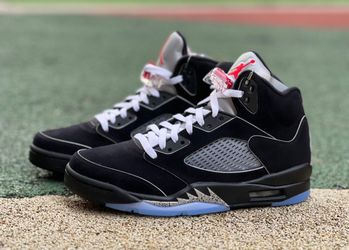Jordan 5 Black Metallic Reimagined