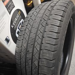 2 tires Used Great Condition Both for Ford explorer dont need