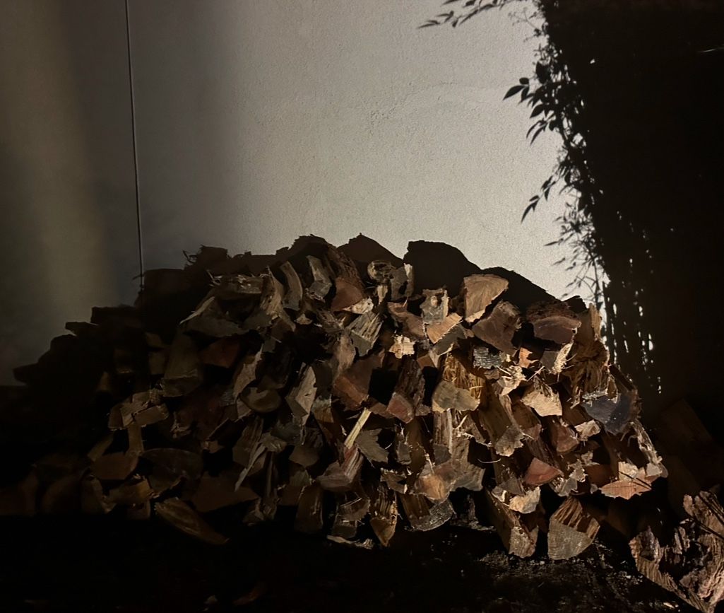 Dry Split Almond Mix Firewood!!!Ready Too Burn Seasoned Wood!!!