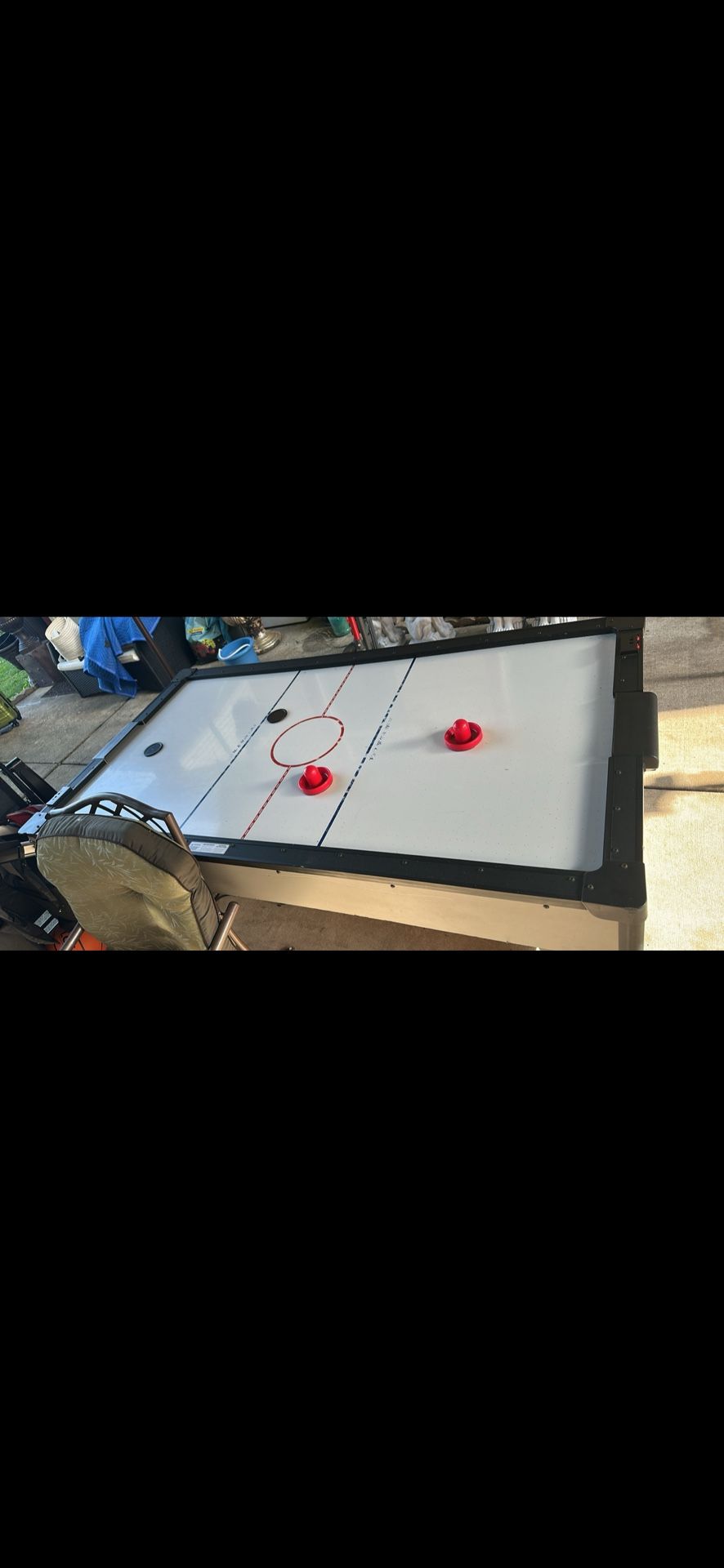Air Hockey Table