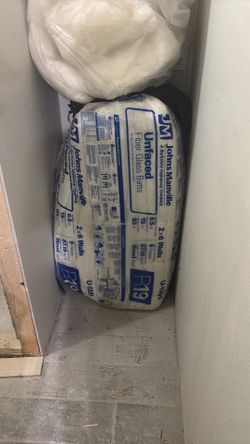 Unfazed fiber glass batts