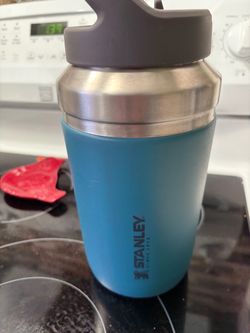 Stanley 64oz insulated drink cup