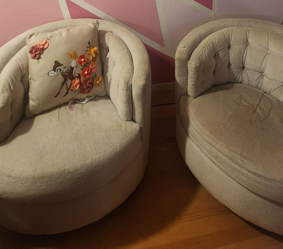 Swivel Barrel Chairs
