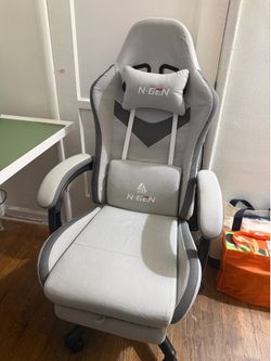Gaming chair